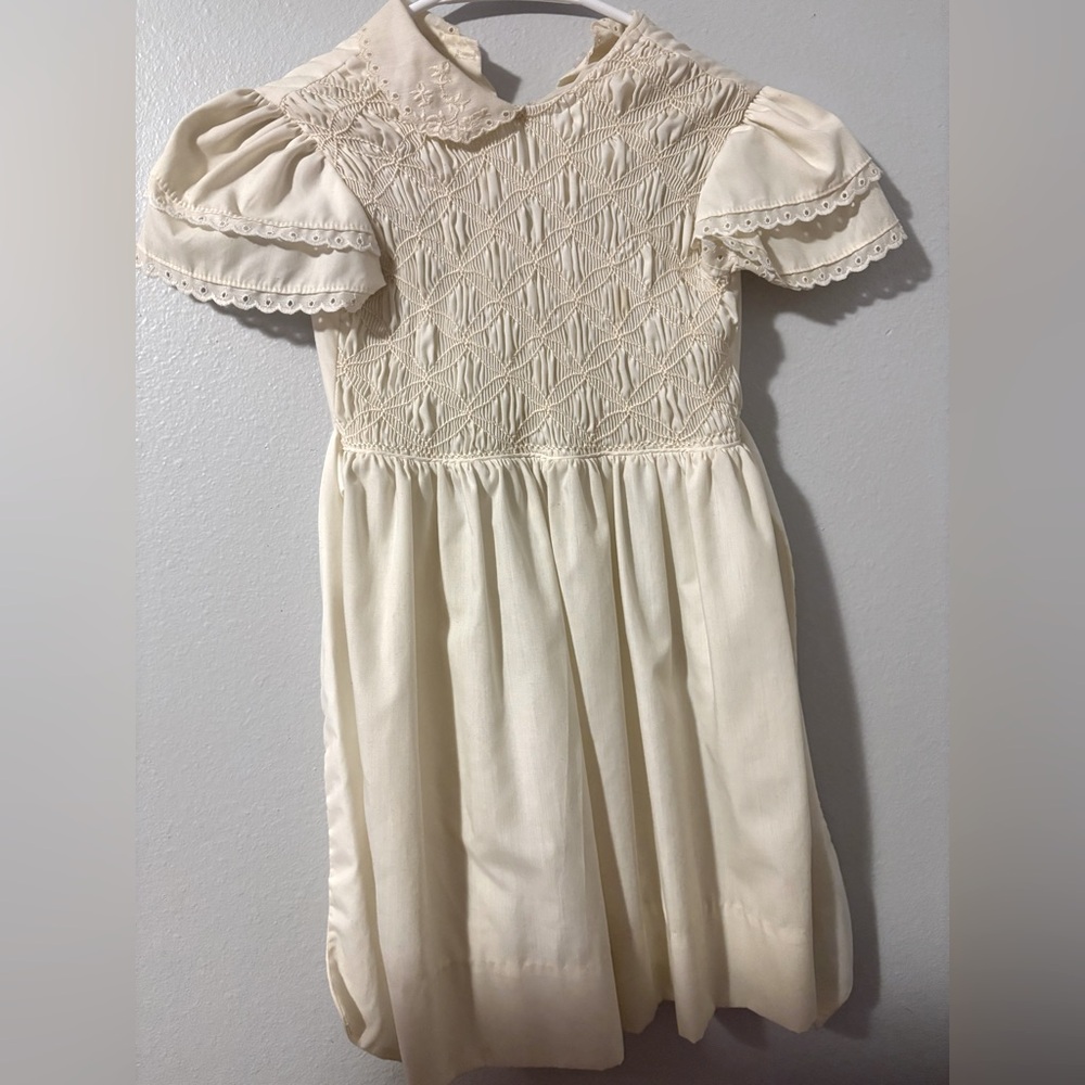 Vintage girls ivory dress